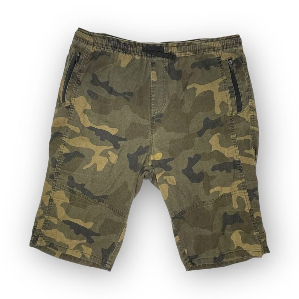 Rocawear Shorts Camo Utility Fitted Rap Hip Hop Skater Y2K Men’s Size Large 34